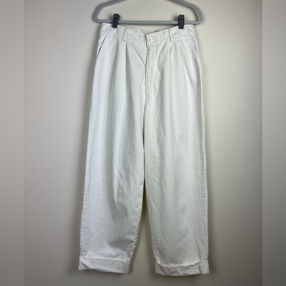 Zara | High Rise Pleated Wide Leg Ivory / White Cuff Ankle Jeans | 10